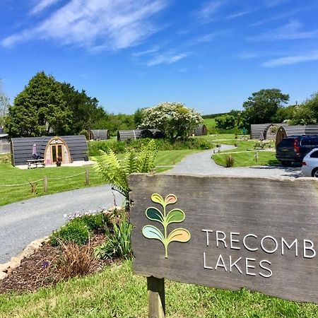 Trecombe Lakes Camborne Exterior photo